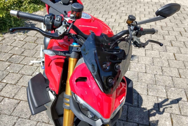 Frontscheibe getönt