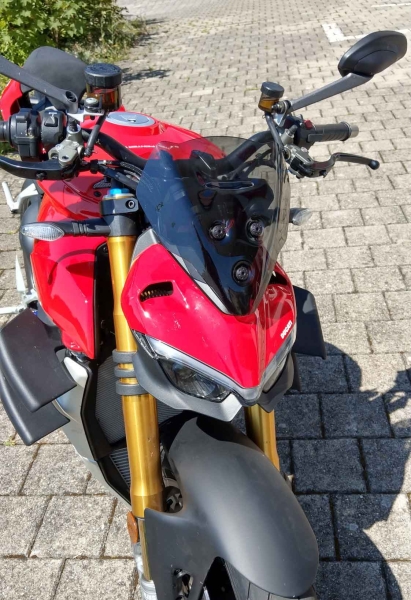 Frontscheibe getönt
